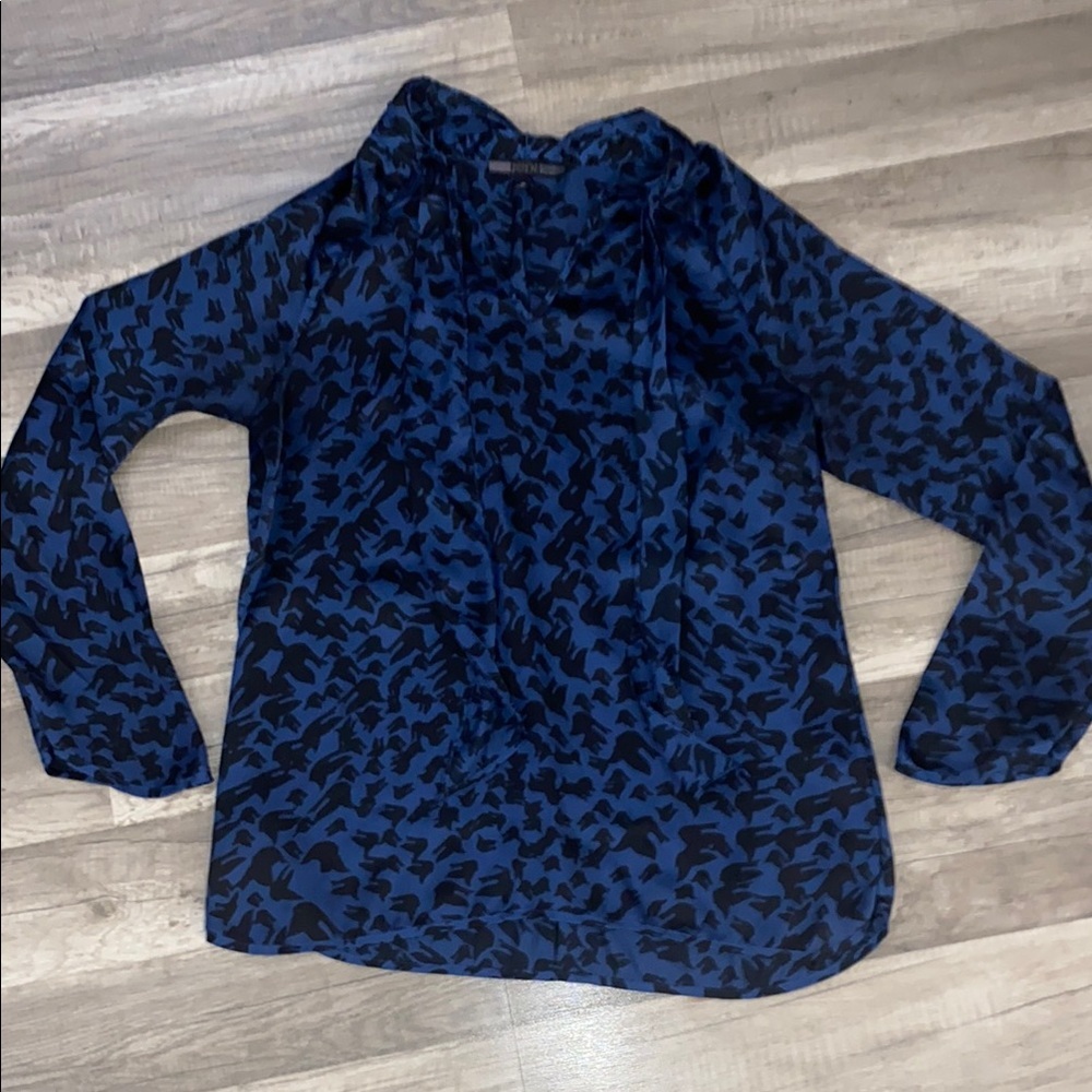 Women's Blue Patterned Top - Picture 2 of 4